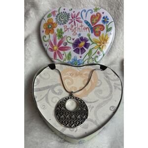 Brighton Los Feliz Silver Retired Round Pendant Necklace Hearts